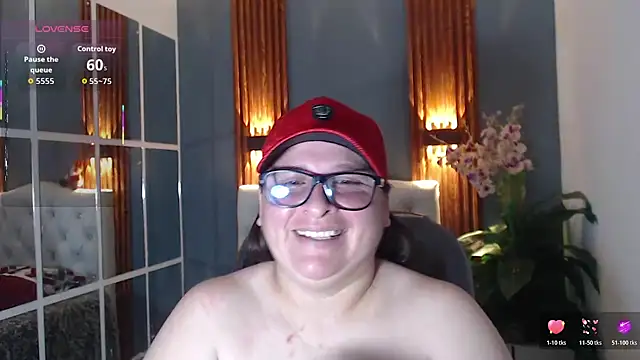 Snapshot of katty_femdom chatting on 2, 12, 2025 katty femdom online show from 2, 12, 2025