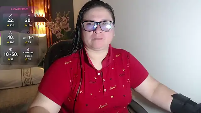 Snapshot of katty_femdom chatting on 21, 11, 2025 katty femdom online show from 21, 11, 2025