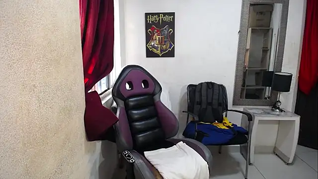 diabla sexyboobs online show from 7, 2, 2026