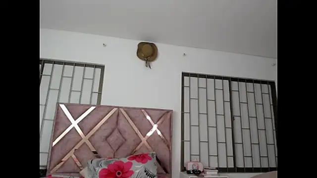 diabla sexyboobs online show from 5, 5, 2026