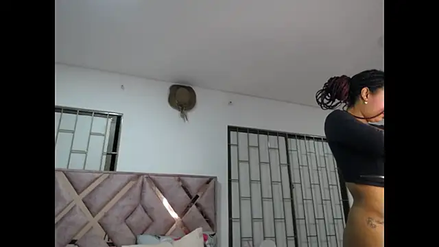 diabla sexyboobs online show from 30, 4, 2026