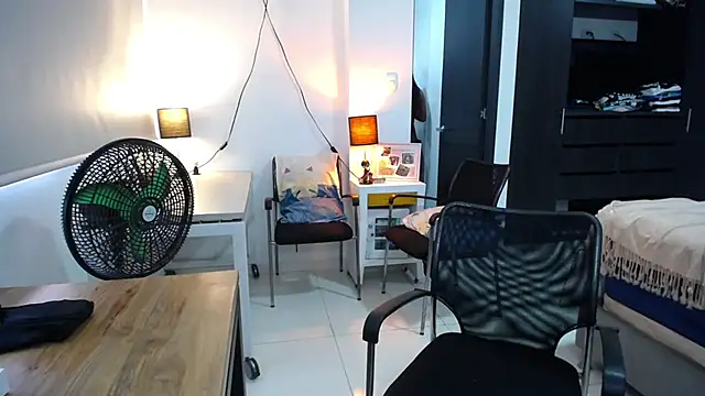 diabla sexyboobs online show from 30, 3, 2026