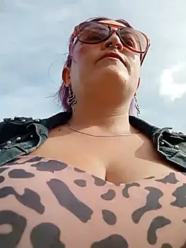 Snapshot of sophie_banger chatting on 17, 7, 2026 sophie banger online show from 17, 7, 2026