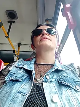 sophie banger online show from 26, 9, 2025