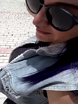 sophie banger online show from 10, 9, 2025