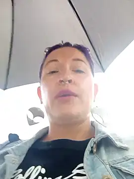 sophie banger online show from 8, 11, 2025