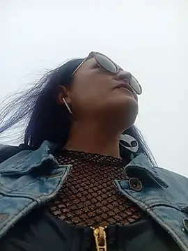 sophie banger online show from 7, 2, 2026