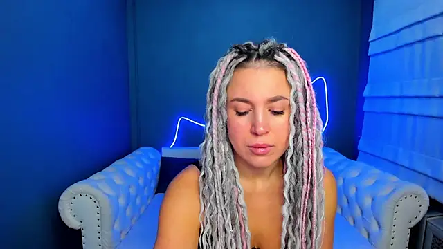 rock n roxy online show from 8, 11, 2025