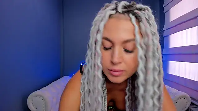 rock n roxy online show from 11, 3, 2025