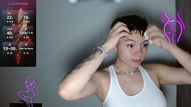 TRIXIE TANG28 online show from 6, 3, 2025