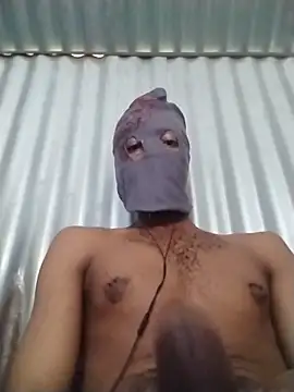 Snapshot of hornyxguy68 chatting on 4, 12, 2025 hornyxguy68 online show from 4, 12, 2025