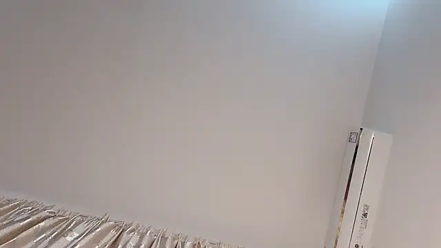 Snapshot of Krismil3 chatting on 15, 3, 2025 Krismil3 online show from 15, 3, 2025