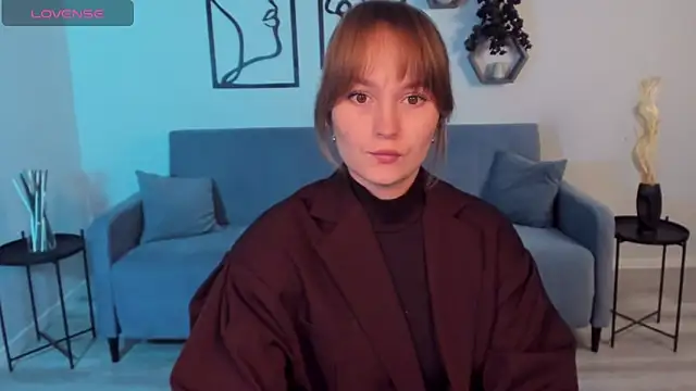 BritnieCute online show from 17, 10, 2025