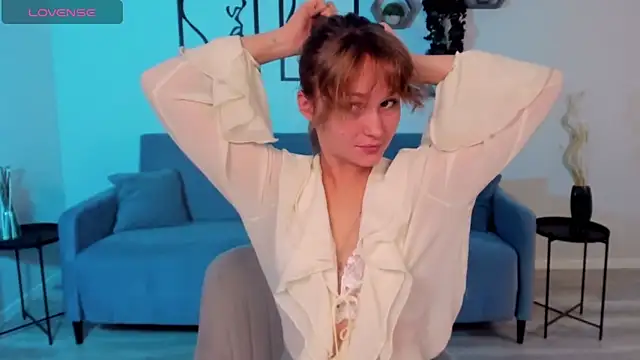 BritnieCute online show from 4, 11, 2025