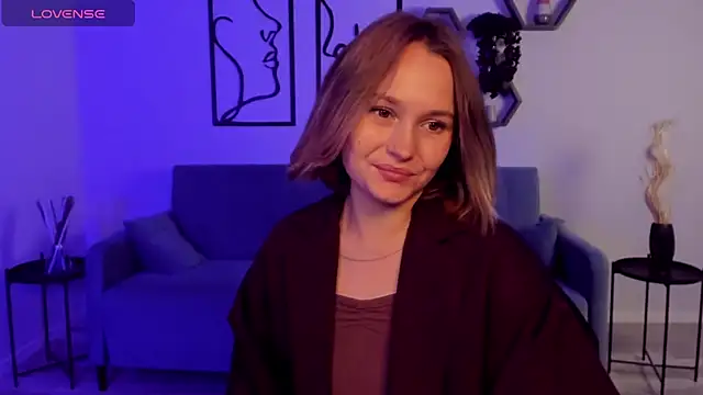 BritnieCute online show from 6, 10, 2025