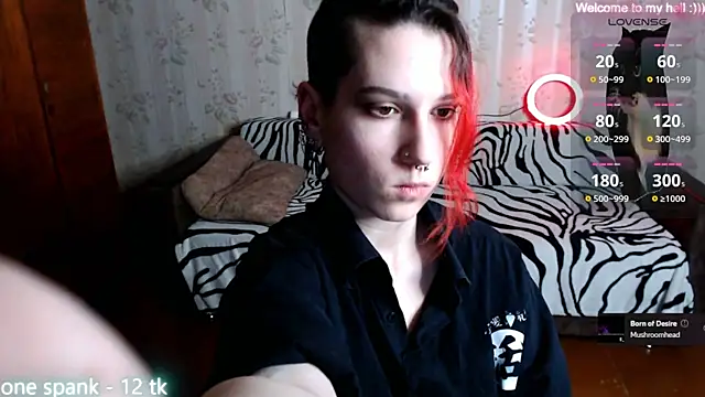 Miya Wey  online show from 21, 2, 2025