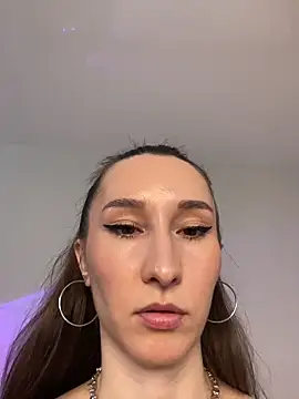 cutte dora online show from 24, 2, 2026