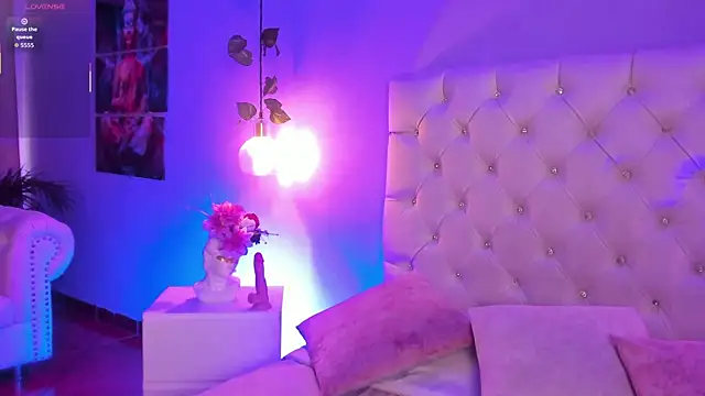 ZoeHarris online show from 24, 9, 2025