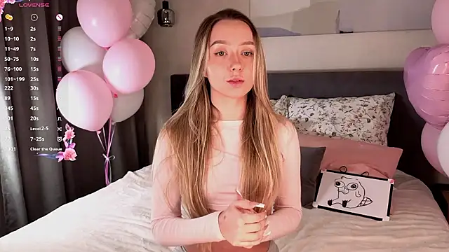 HollisBeckett online show from 13, 3, 2026