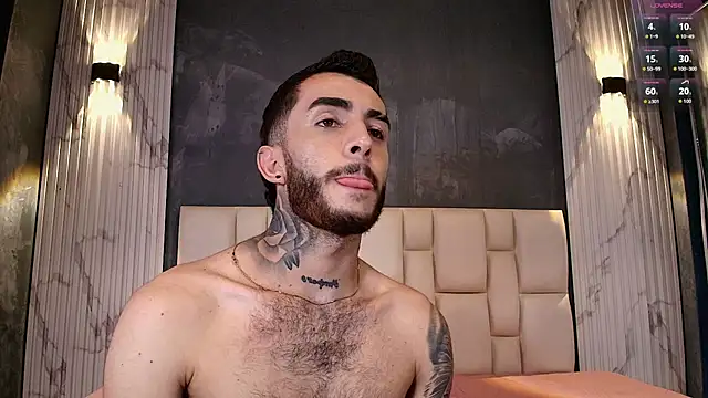 Snapshot of Marcelo_ruiz_ chatting on 8, 7, 2026 Marcelo ruiz online show from 8, 7, 2026