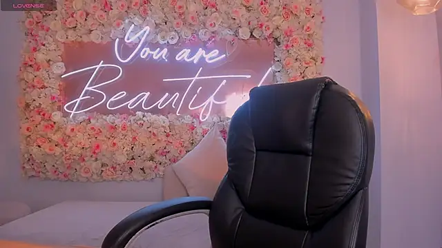 ChloePreston  online show from 16, 1, 2026