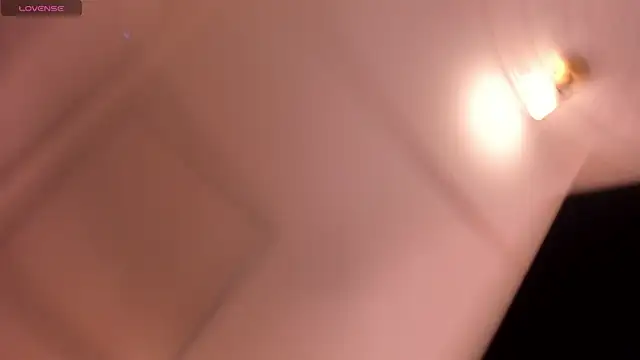 ChloePreston  online show from 13, 7, 2026