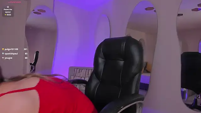 ChloePreston  online show from 4, 3, 2025