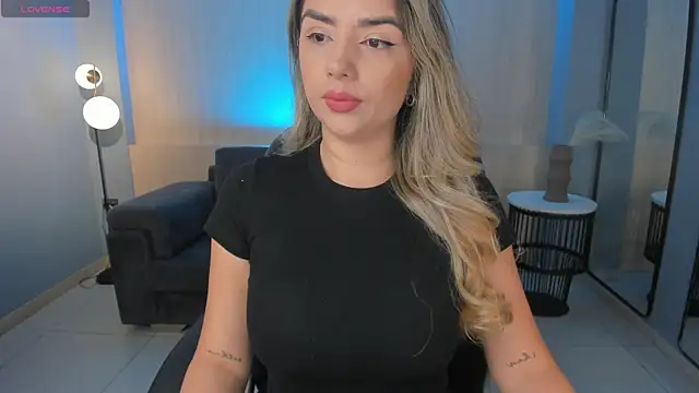 ChloePreston  online show from 2, 6, 2026