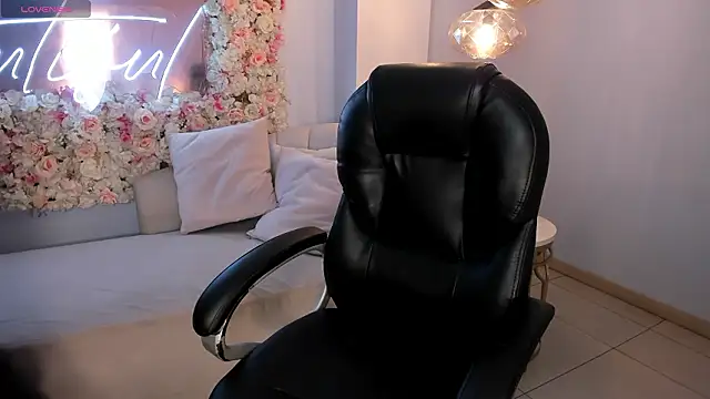 ChloePreston  online show from 5, 3, 2026