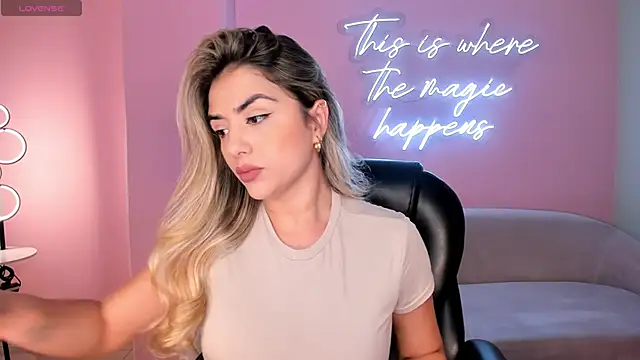 ChloePreston  online show from 18, 3, 2026