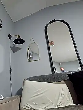 dickinyouto online show from 10, 2, 2026