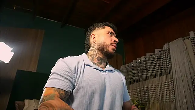 LeoSalvatore  online show from 21, 3, 2025