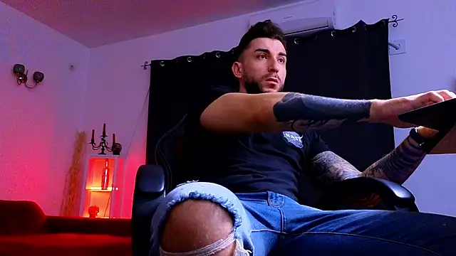 MightyAaron66 online show from 8, 11, 2025