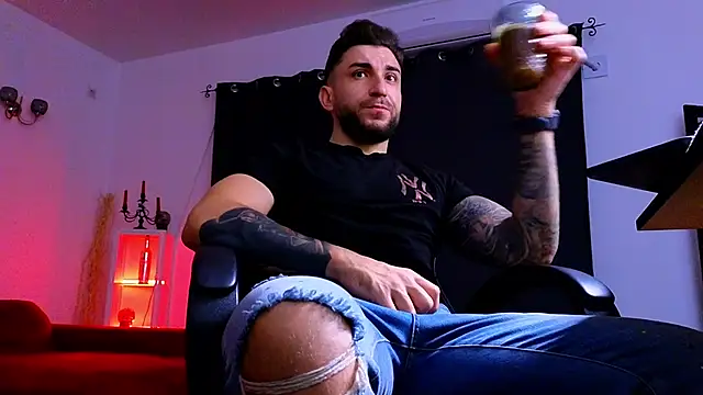 MightyAaron66 online show from 6, 11, 2025