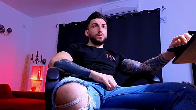 MightyAaron66 online show from 11, 2, 2026