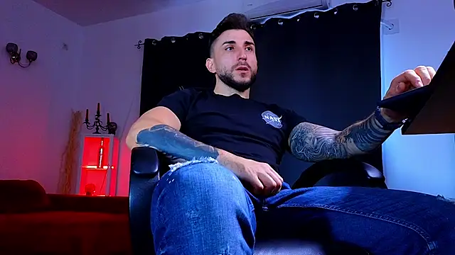 MightyAaron66 online show from 16, 9, 2025