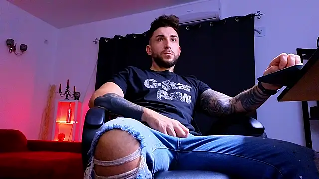 MightyAaron66 online show from 11, 10, 2025