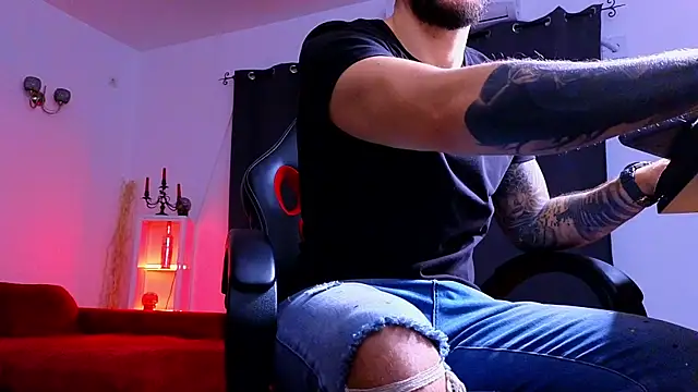 MightyAaron66 online show from 31, 10, 2025