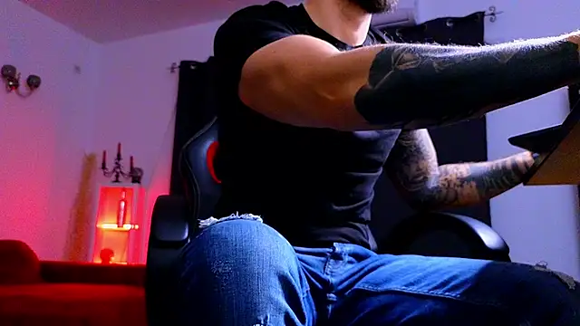 MightyAaron66 online show from 3, 10, 2025