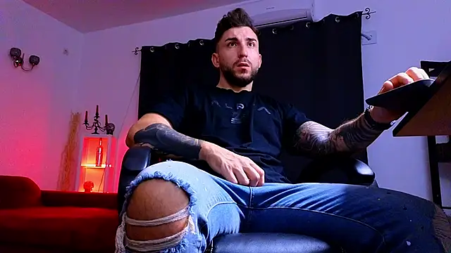 MightyAaron66 online show from 12, 10, 2025