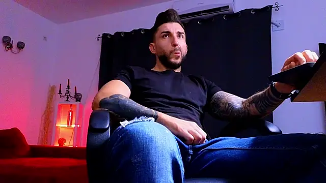 MightyAaron66 online show from 19, 9, 2025