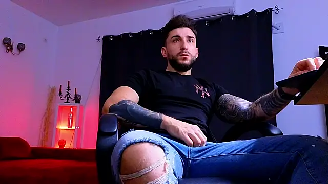 MightyAaron66 online show from 26, 11, 2025