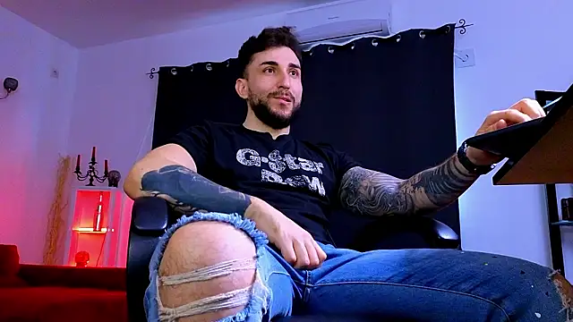 MightyAaron66 online show from 16, 2, 2026