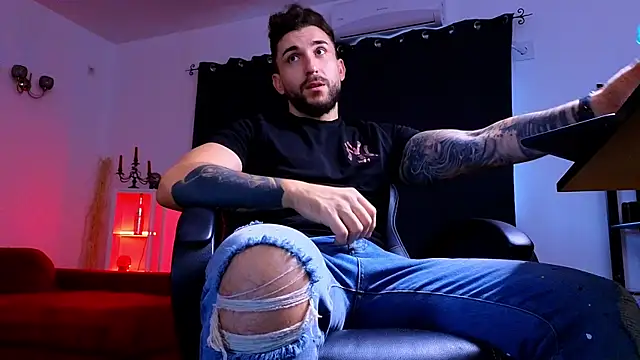 MightyAaron66 online show from 9, 10, 2025