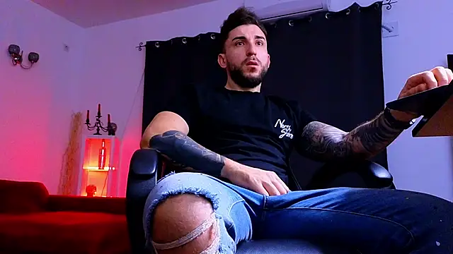 MightyAaron66 online show from 28, 11, 2025