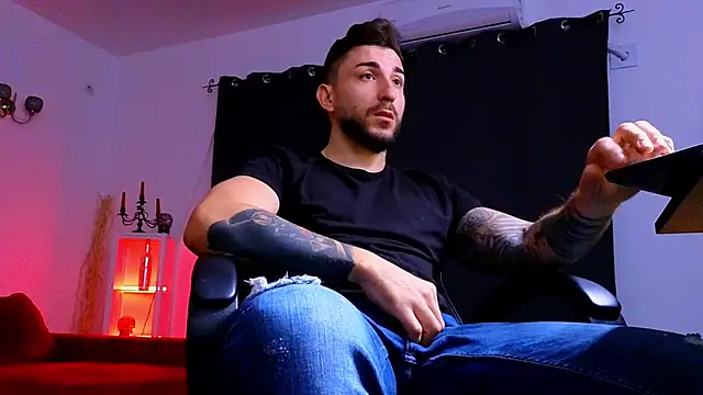 MightyAaron66 online show from 20, 9, 2025