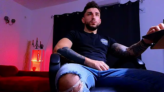 MightyAaron66 online show from 22, 11, 2025