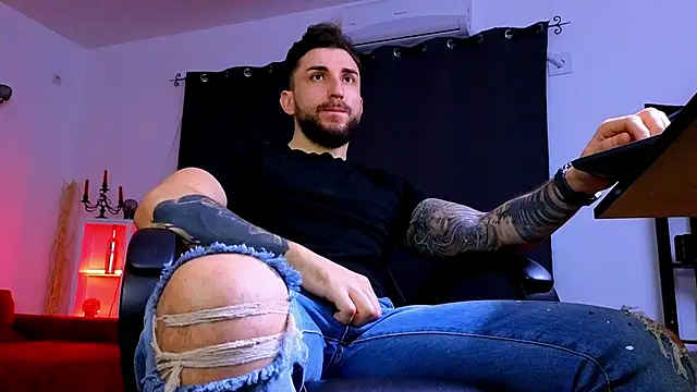 MightyAaron66 online show from 13, 2, 2026