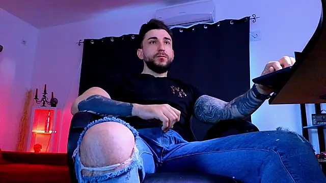 MightyAaron66 online show from 30, 5, 2026