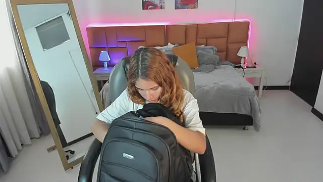 Tamy edwards online show from 10, 4, 2026